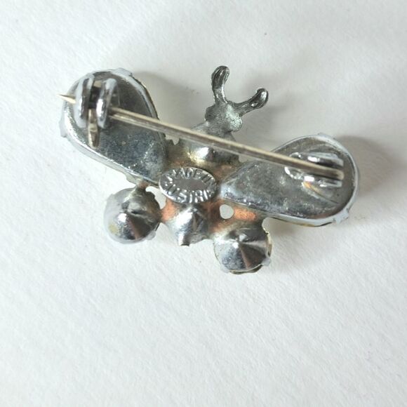 Vintage Austrian crystal silver butterfly brooch - Picture 4 of 5